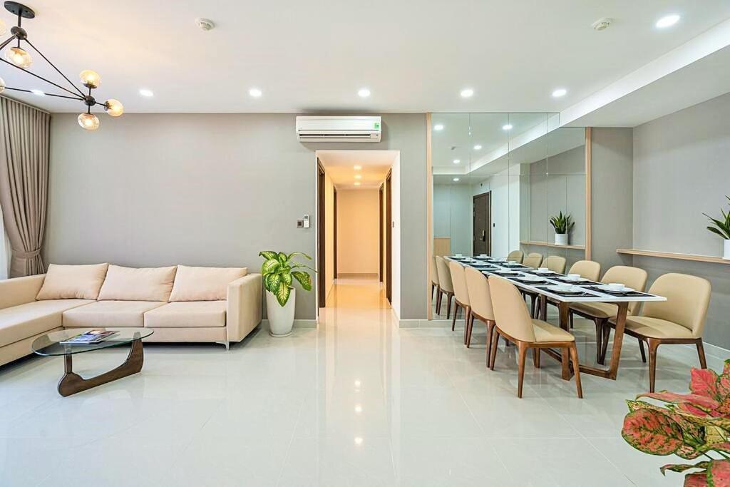 Tripletrees Apartment At Saigon Central - Rivergate Residence District 4 Ho Chi Minh City Exterior photo